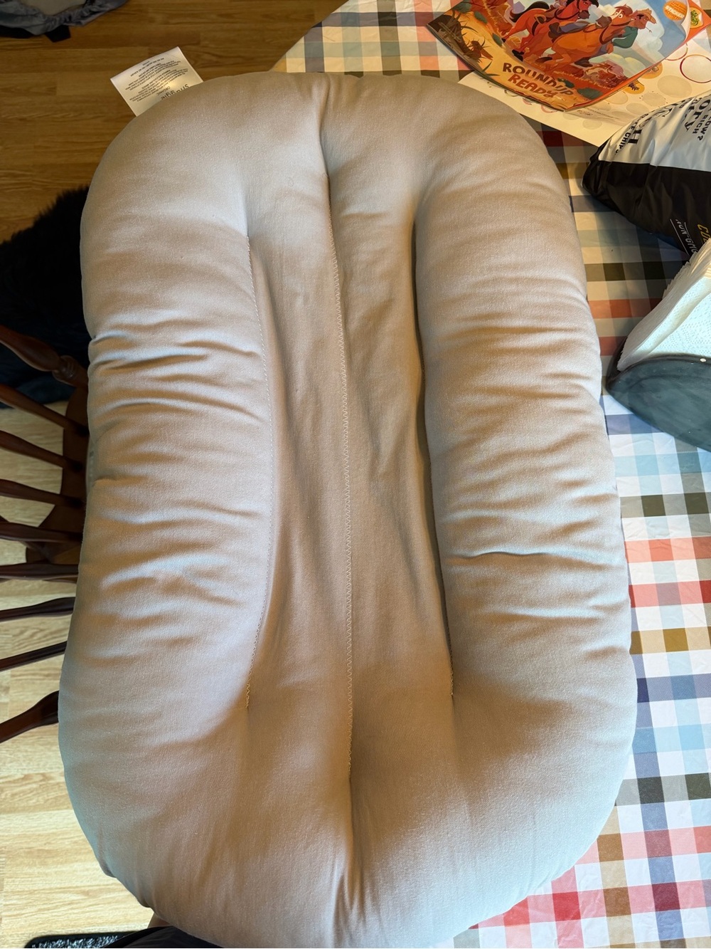 Snuggle me organic lounger